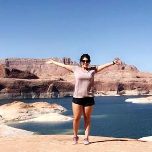 Meet your Posher, Mandy